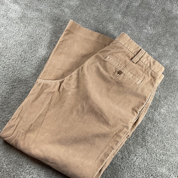 Eddie Bauer Classic Fit Corduroy Pants Mens 36x30 Beige Cotton Casual - Picture 1 of 5